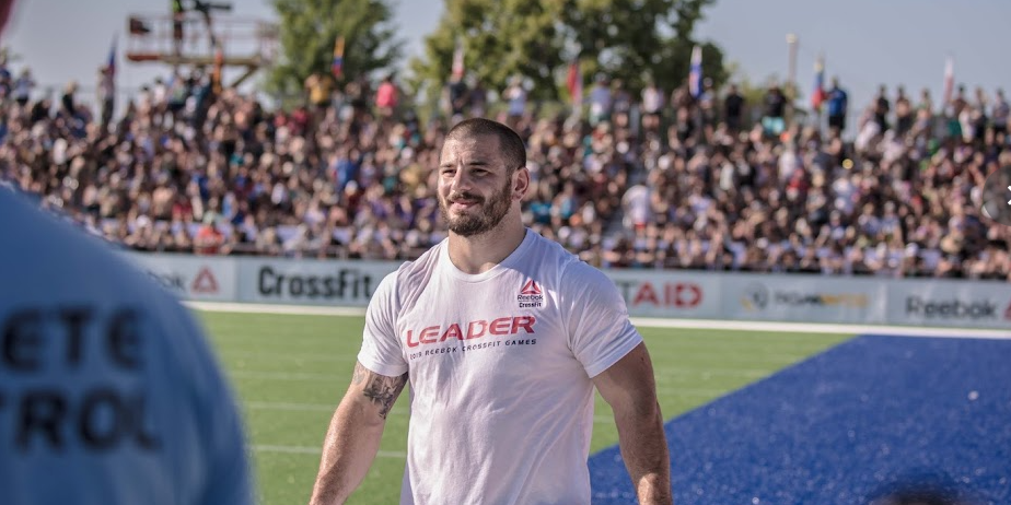 Mat Fraser, el pentacampeón de los CrossFit Games brinda estos consejos para mejorar en los EMOMs