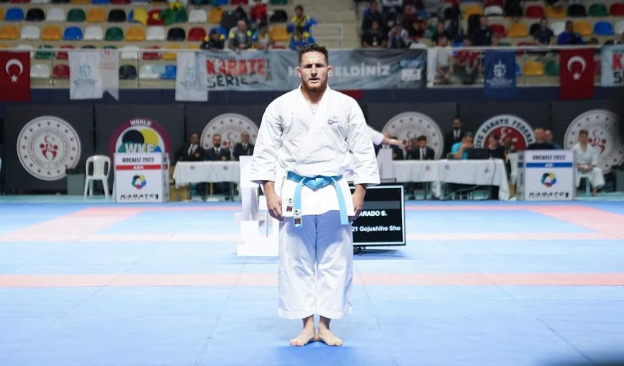 Tico karateca Sergio Cambronero se posicionó dentro del top 5 en Mundial Universitario 2022