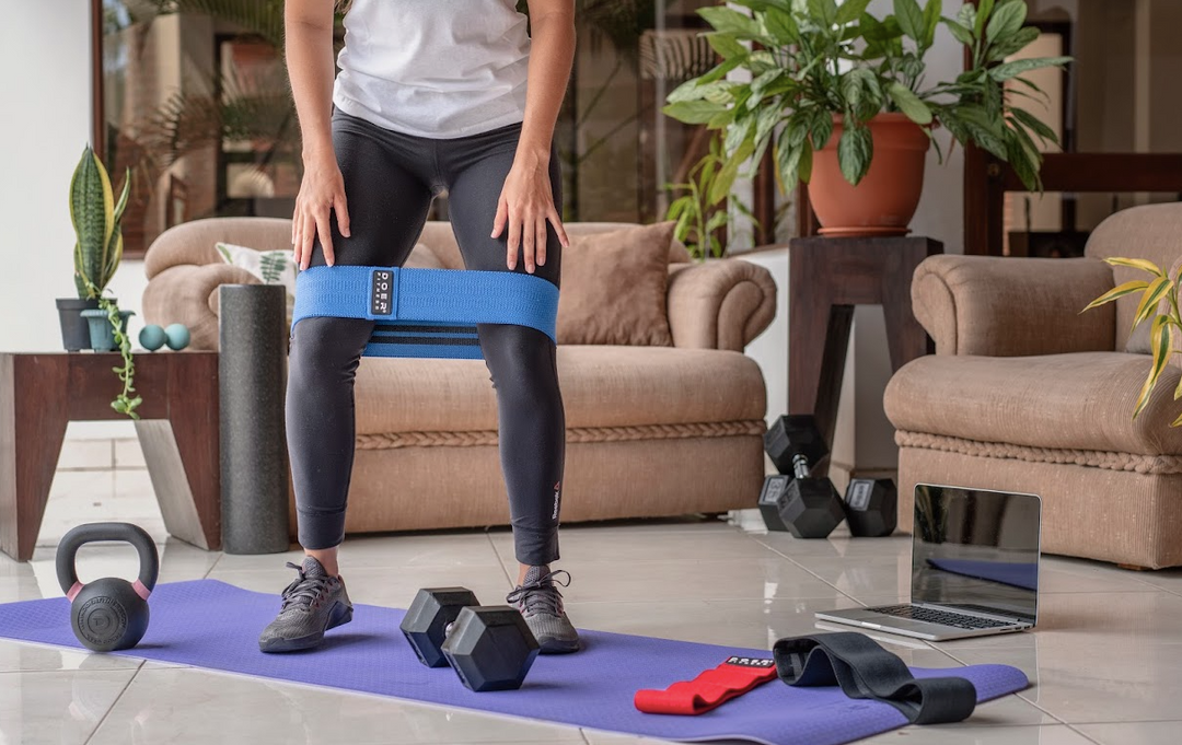 Los 4 elementos que no te pueden faltar en tu garaje gym
