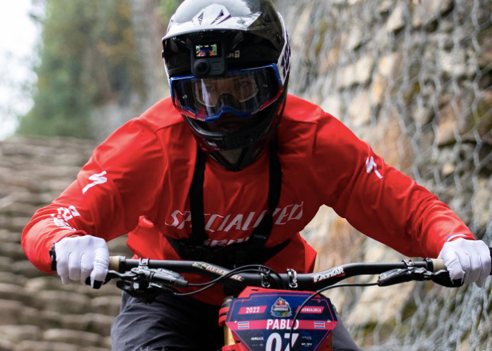 Pablo Aguilar deja en alto el nombre de Costa Rica en el CR Open Downhill 2023, siendo el mejor atleta latinoamericano del evento