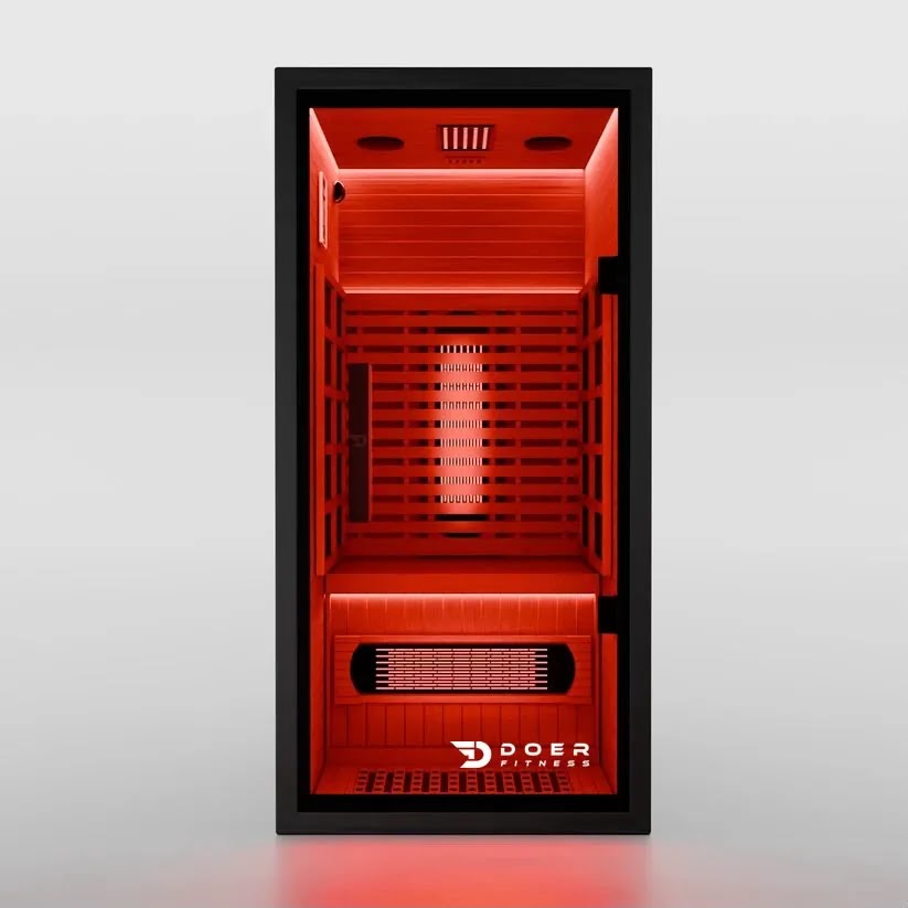 Sauna infrarroja ITERA Ember 100 Indoor 1 persona con luz roja encendida, vista frontal
