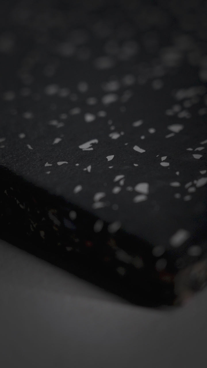 PREMIUM RUBBER FLOOR TILES